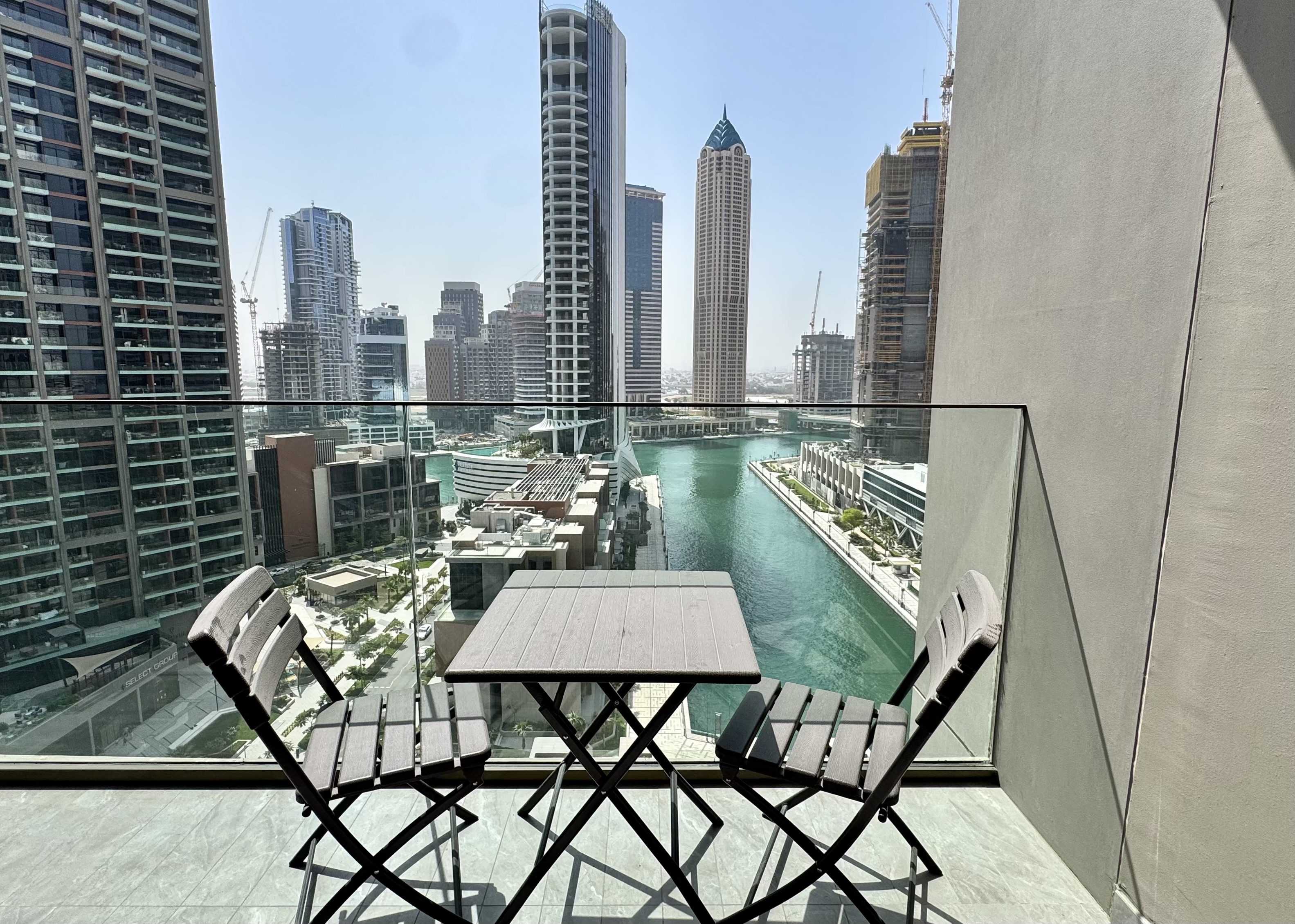  Apartment in Peninsula One