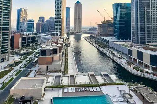  Apartment in Peninsula One