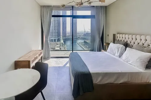  Apartment in Peninsula One