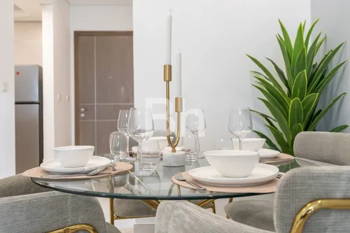 1 Bedroom Apartment in The Bay