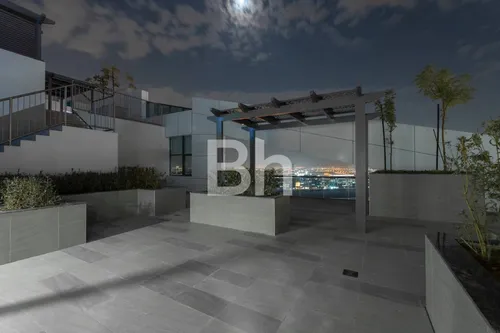 1 Bedroom Apartment in The Bay