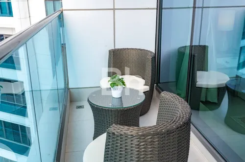 1 Bedroom Apartment in The Bay