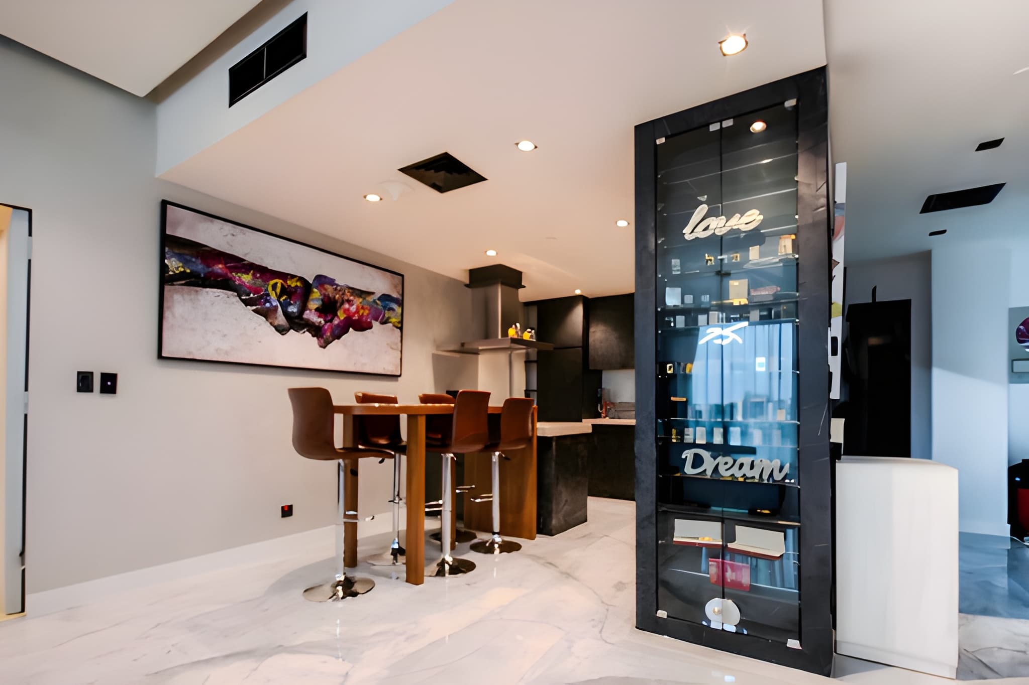 2 Bedrooms Apartment in Ubora Tower 1