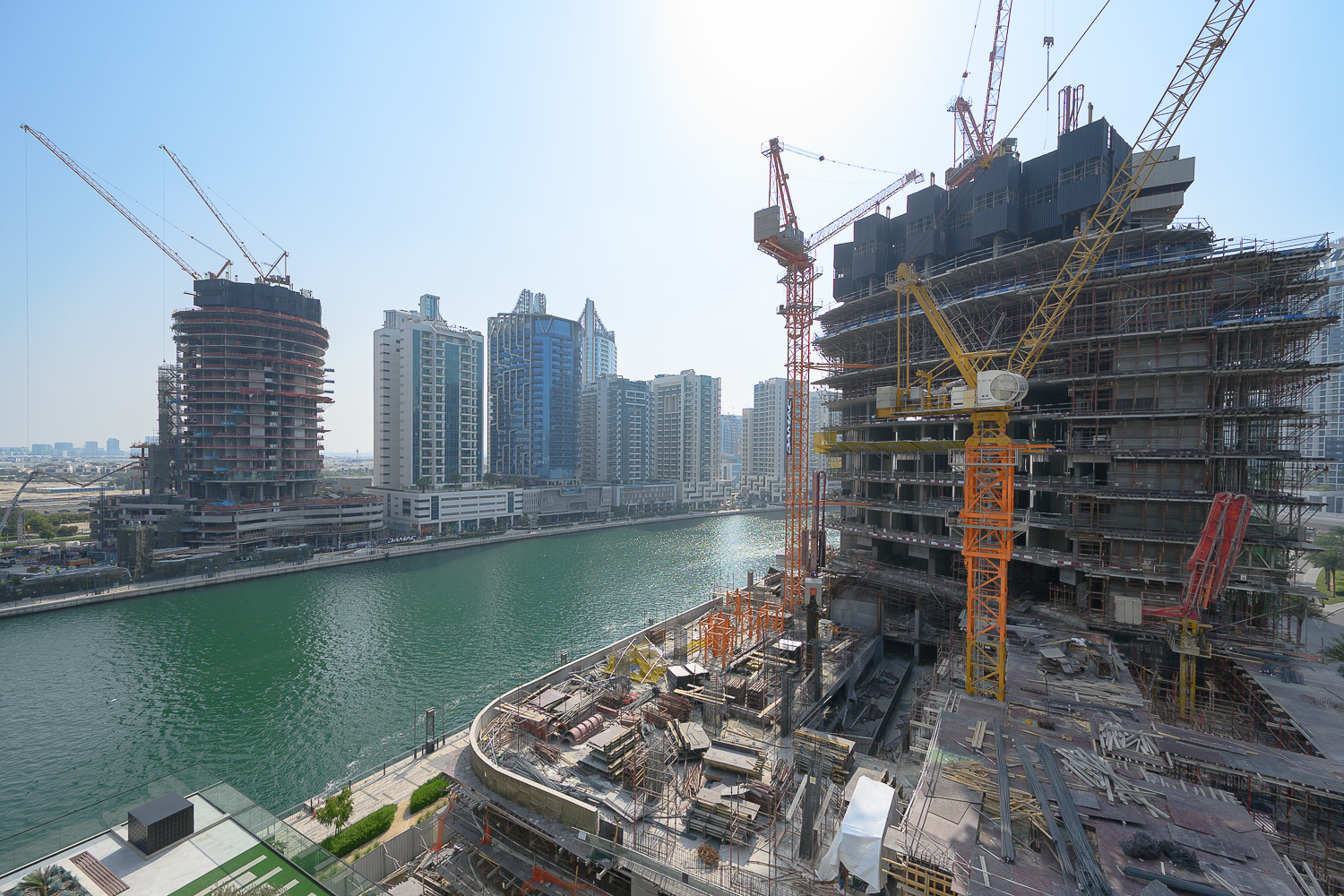 1 Bedroom Apartment in Trillionaire Residences