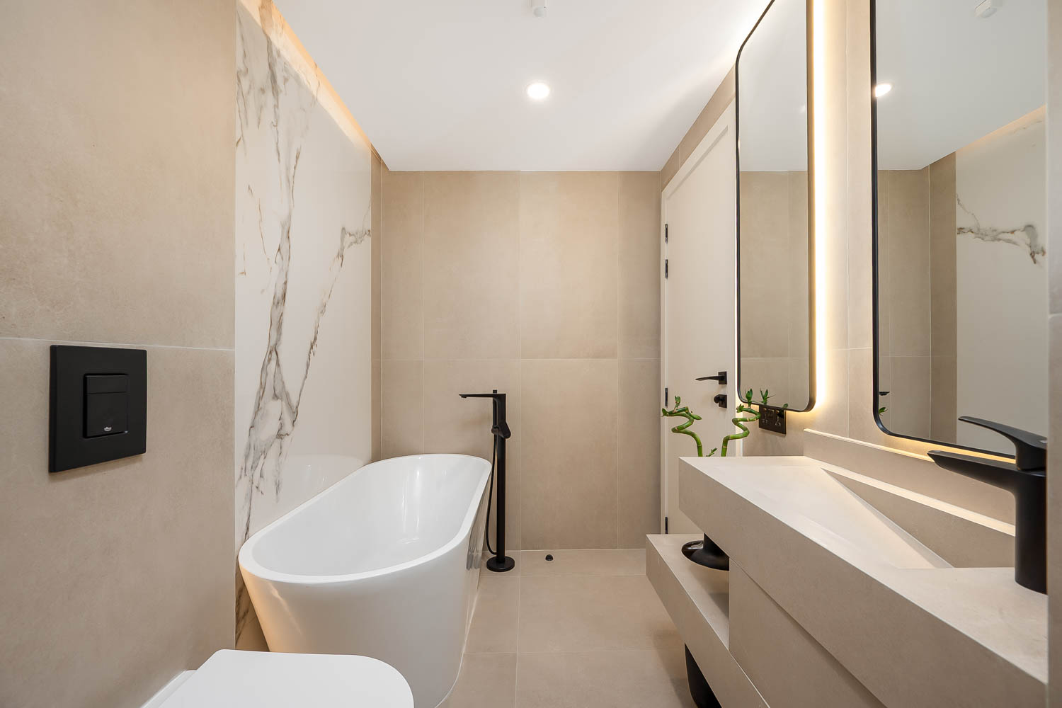 1 Bedroom Apartment in Scala Tower