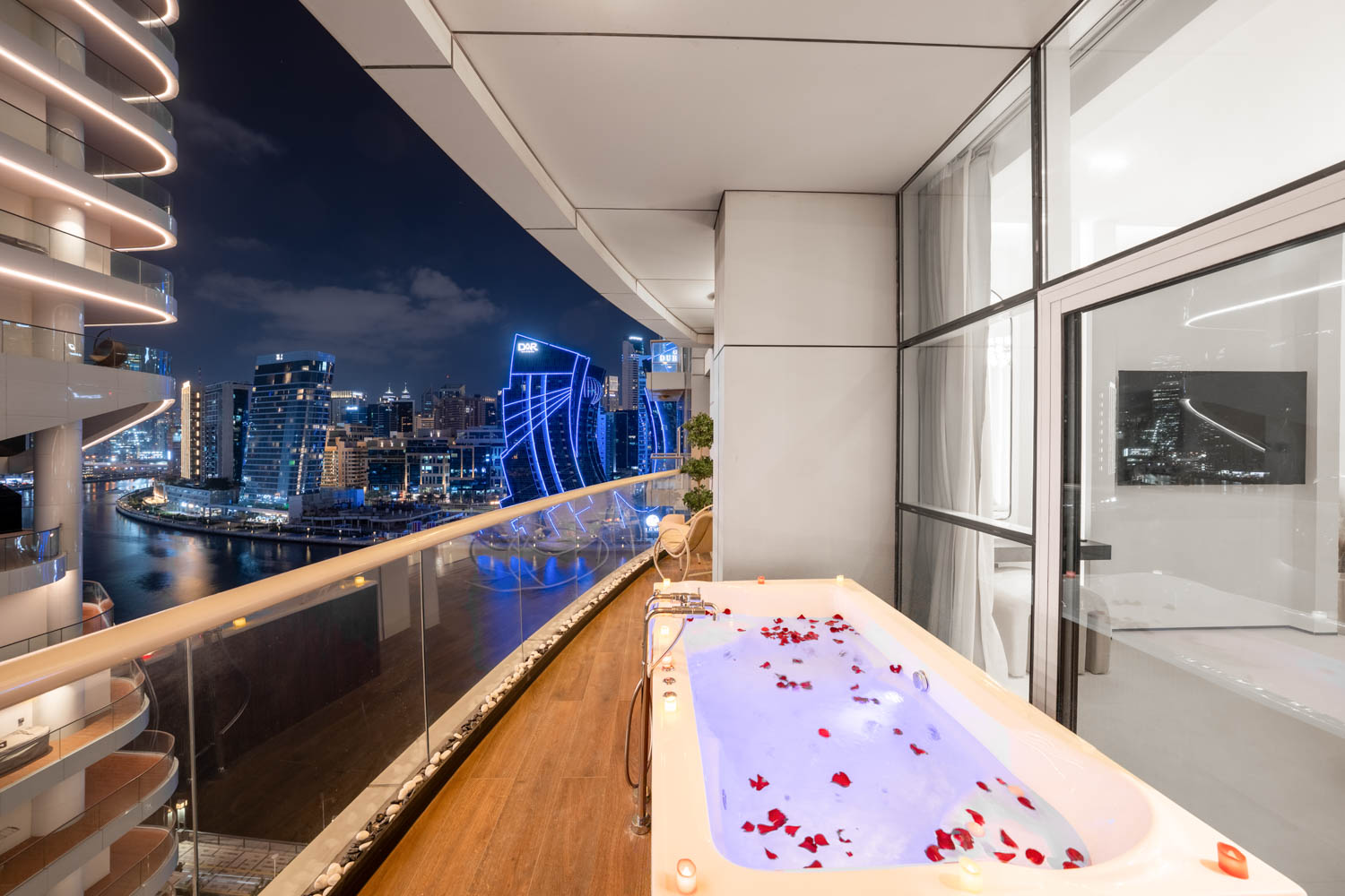 1 Bedroom Apartment in Scala Tower