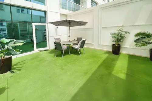 Apartment in Park Central