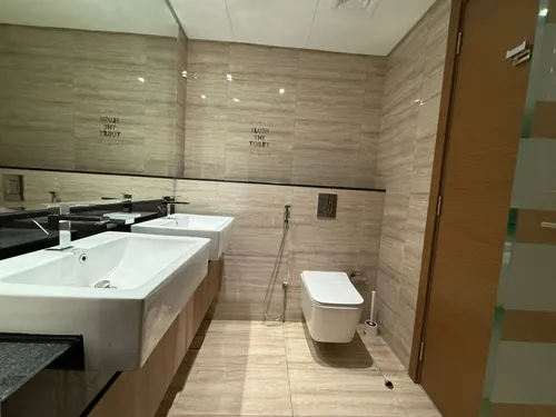 1 Bedroom Apartment in Urban Oasis