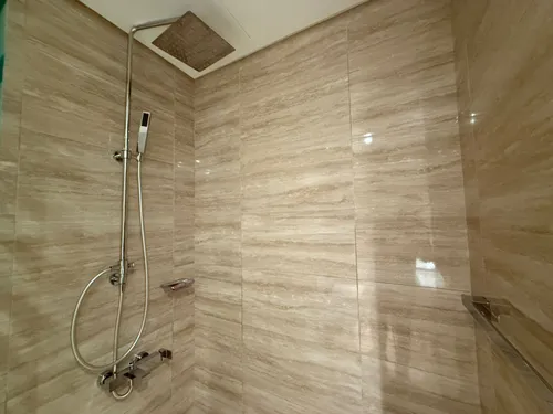 1 Bedroom Apartment in Urban Oasis