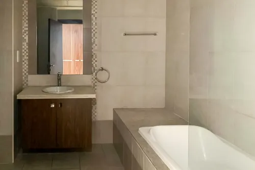 2 Bedrooms Apartment in Executive Tower L