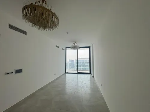 2 Bedrooms Apartment in The Paragon by IGO