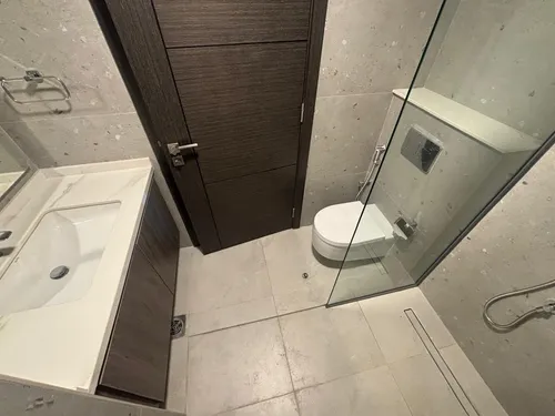 2 Bedrooms Apartment in The Paragon by IGO