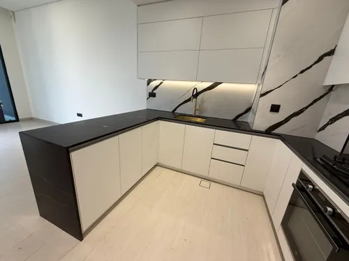 1 Bedroom Apartment in Trillionaire Residences