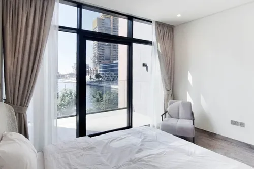 1 Bedroom Apartment in Peninsula One