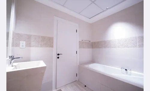 1 Bedroom Apartment in Executive Tower C