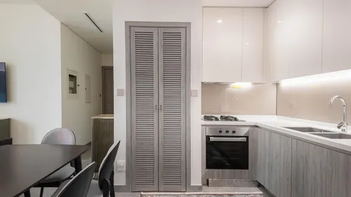 2 Bedrooms Apartment in Peninsula One