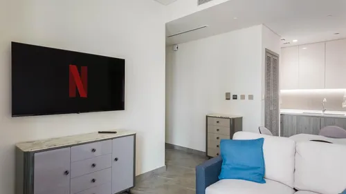 2 Bedrooms Apartment in Peninsula One