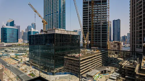 2 Bedrooms Apartment in Peninsula One