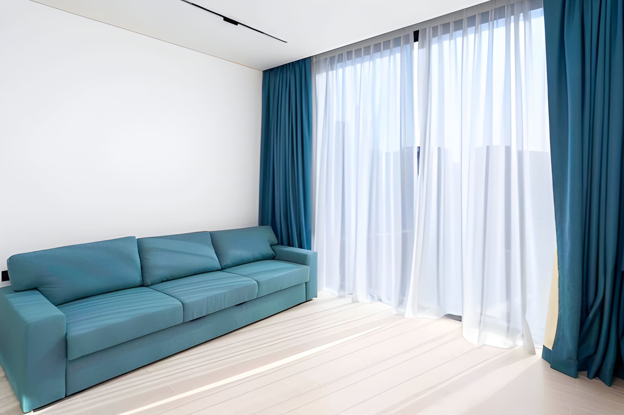 2 Bedrooms Apartment in Trillionaire Residences