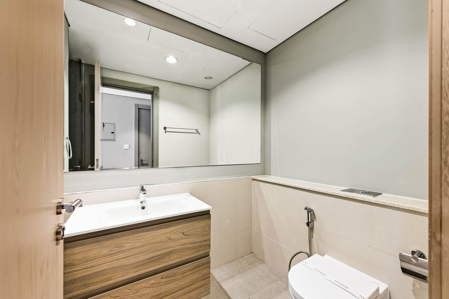 1 Bedroom Apartment in Zada Tower