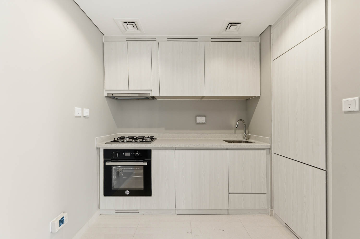 1 Bedroom Apartment in Zada Tower