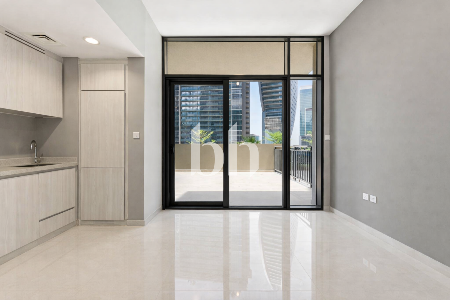 Stylish | Large Outdoor Terrace | Prime location