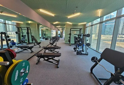 1 Bedroom Apartment in Peninsula Three