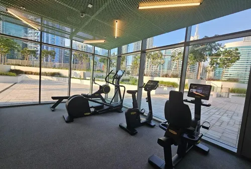 1 Bedroom Apartment in Peninsula Three