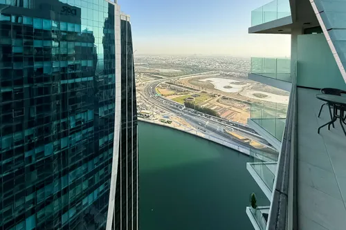 2 Bedrooms Apartment in Urban Oasis