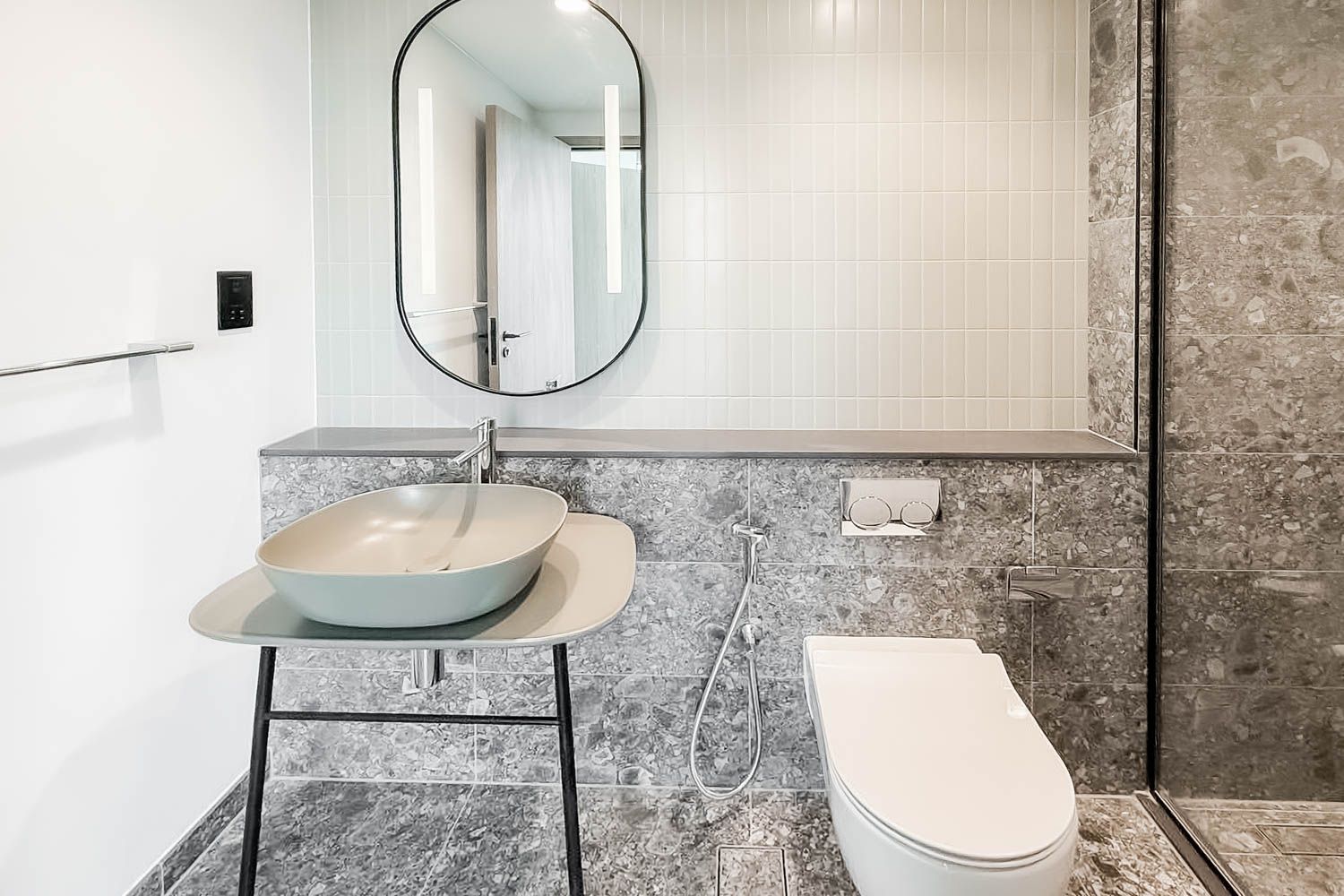 1 Bedroom Apartment in Peninsula Three