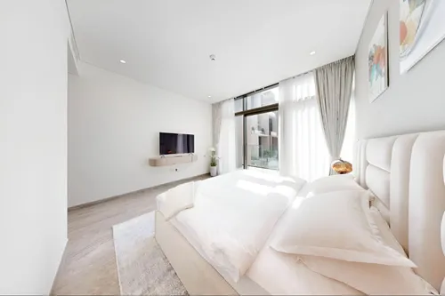 1 Bedroom Apartment in Peninsula One