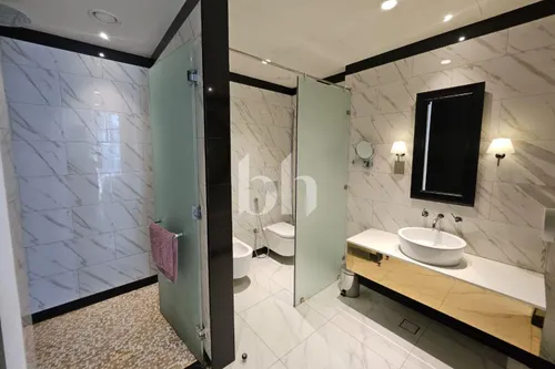 1 Bedroom Apartment in Millennium Atria Business Bay