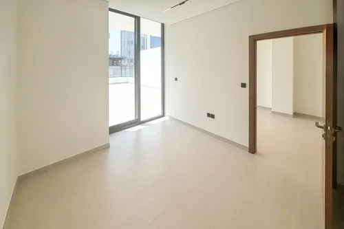 1 Bedroom Apartment in Trillionaire Residences