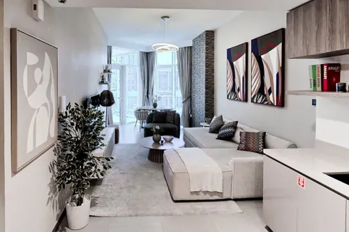 1 Bedroom Apartment in Urban Oasis