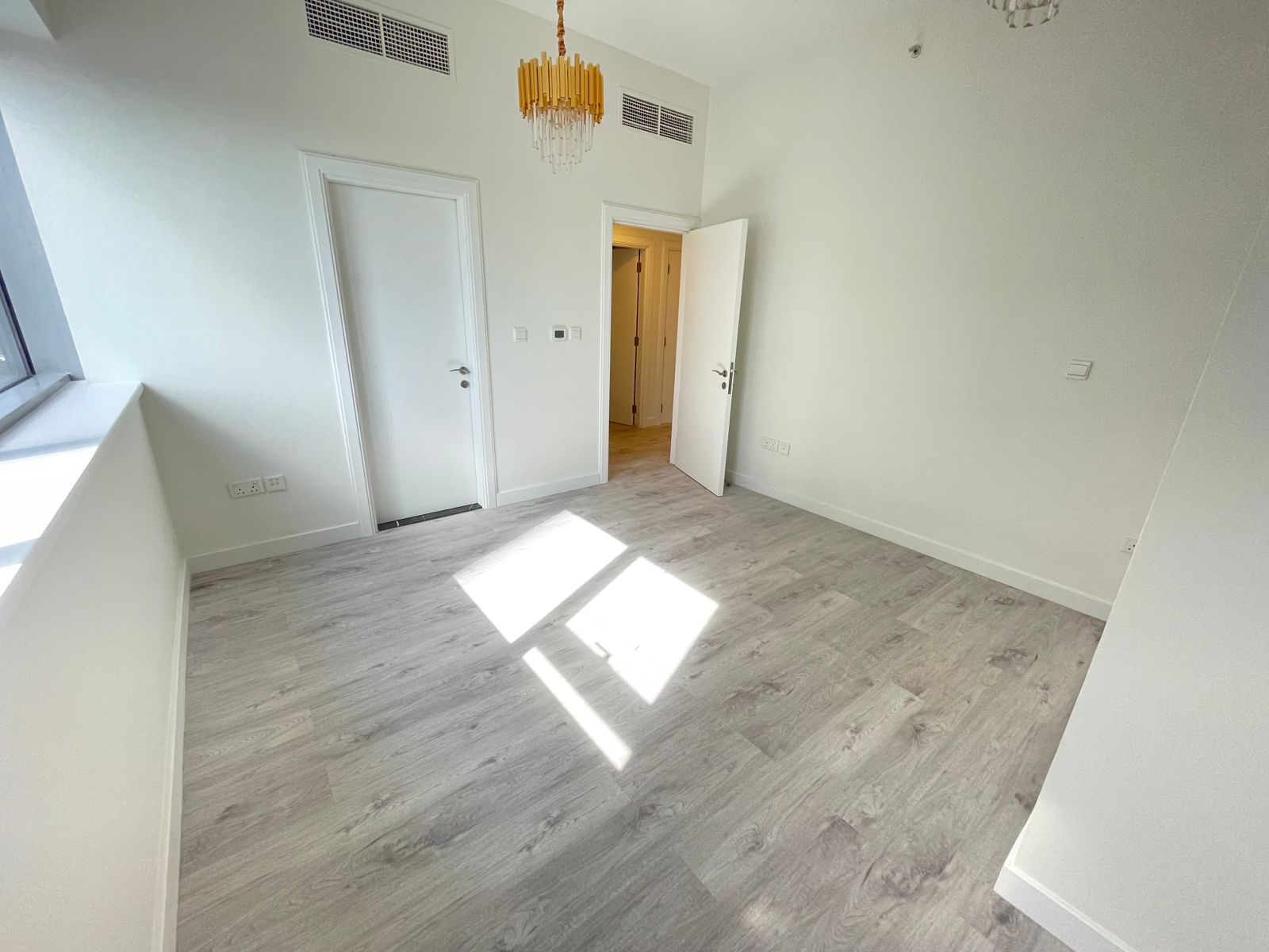 3 Bedrooms Apartment in Executive Tower E