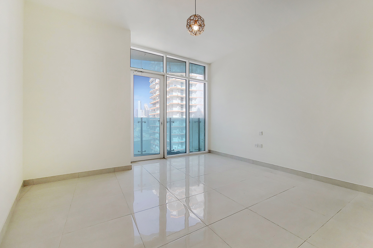 3 Bedrooms Apartment in AG Tower