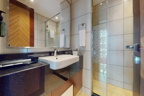 2 Bedrooms Hotel Apartment in Royal Continental Suites