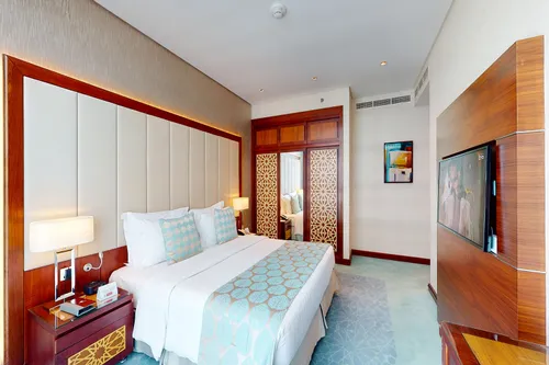 2 Bedrooms Hotel Apartment in Royal Continental Suites