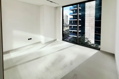 2 Bedrooms Apartment in Trillionaire Residences