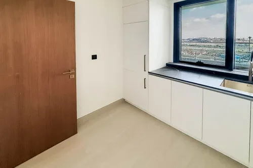 2 Bedrooms Apartment in Trillionaire Residences