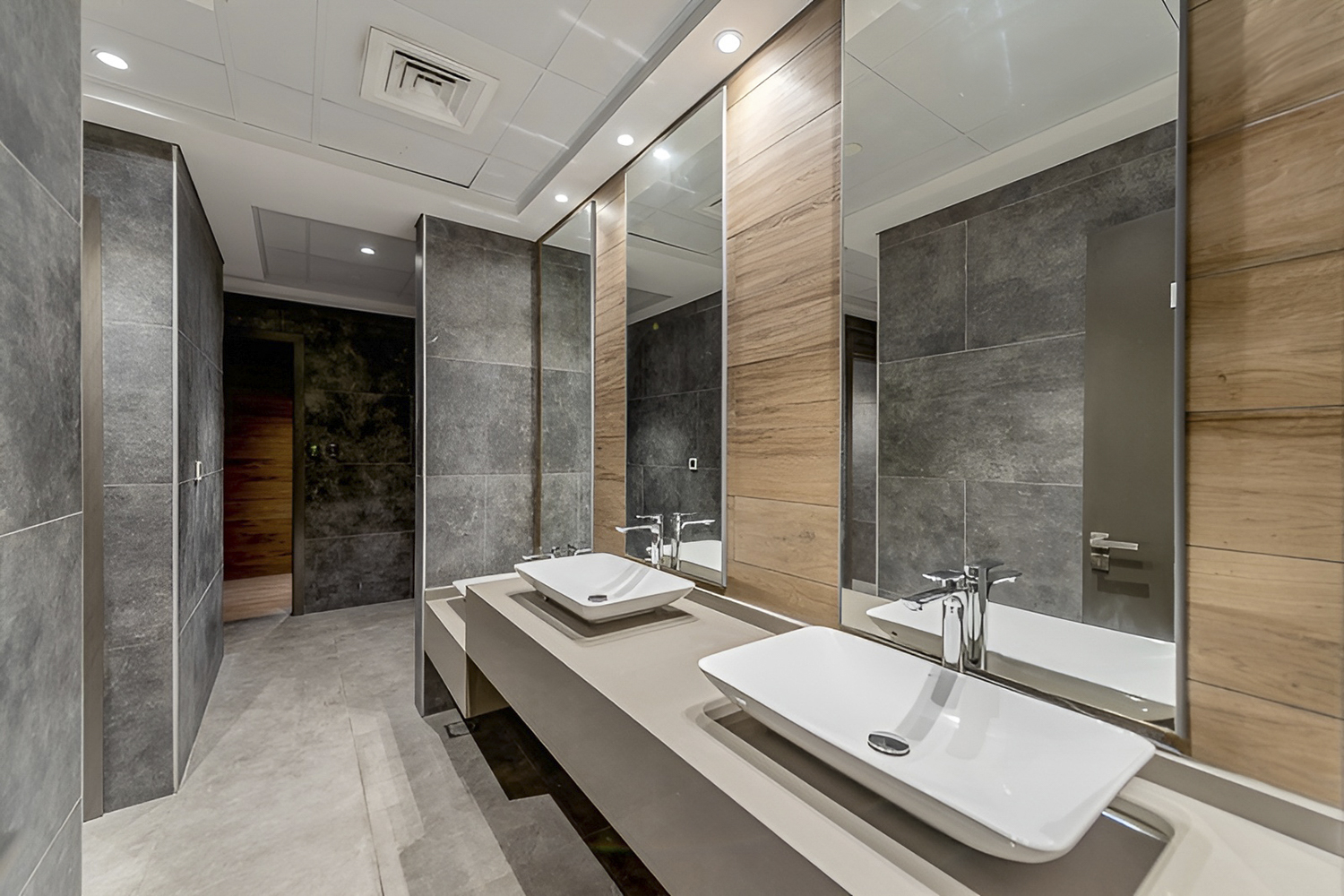 1 Bedroom Apartment in AG Tower