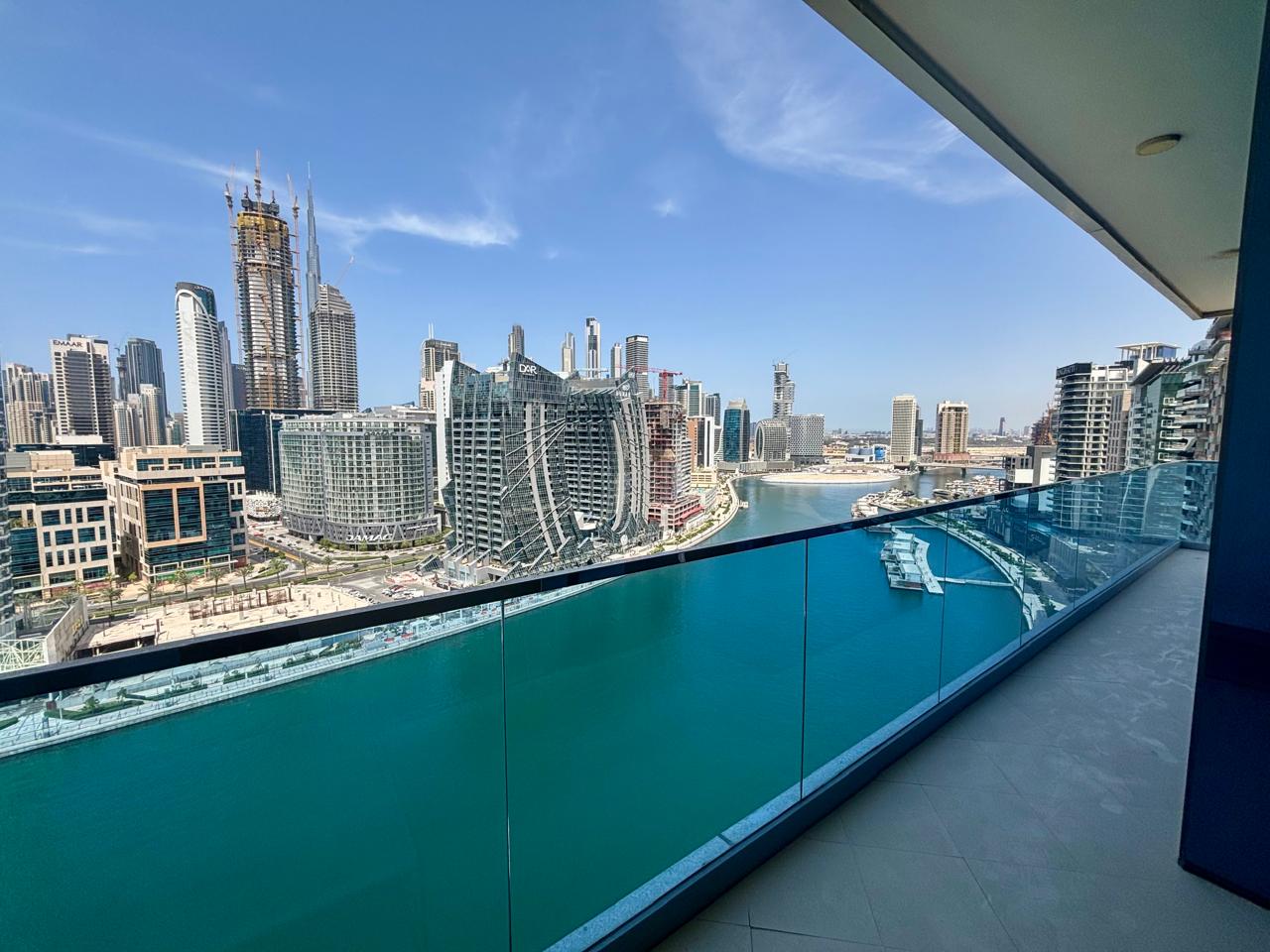2 Bedrooms Apartment in Waves Tower