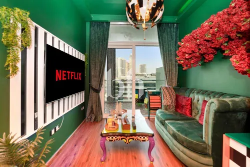 UPGRADED UNIT | CANAL VIEW | PREMIUM LOCATION