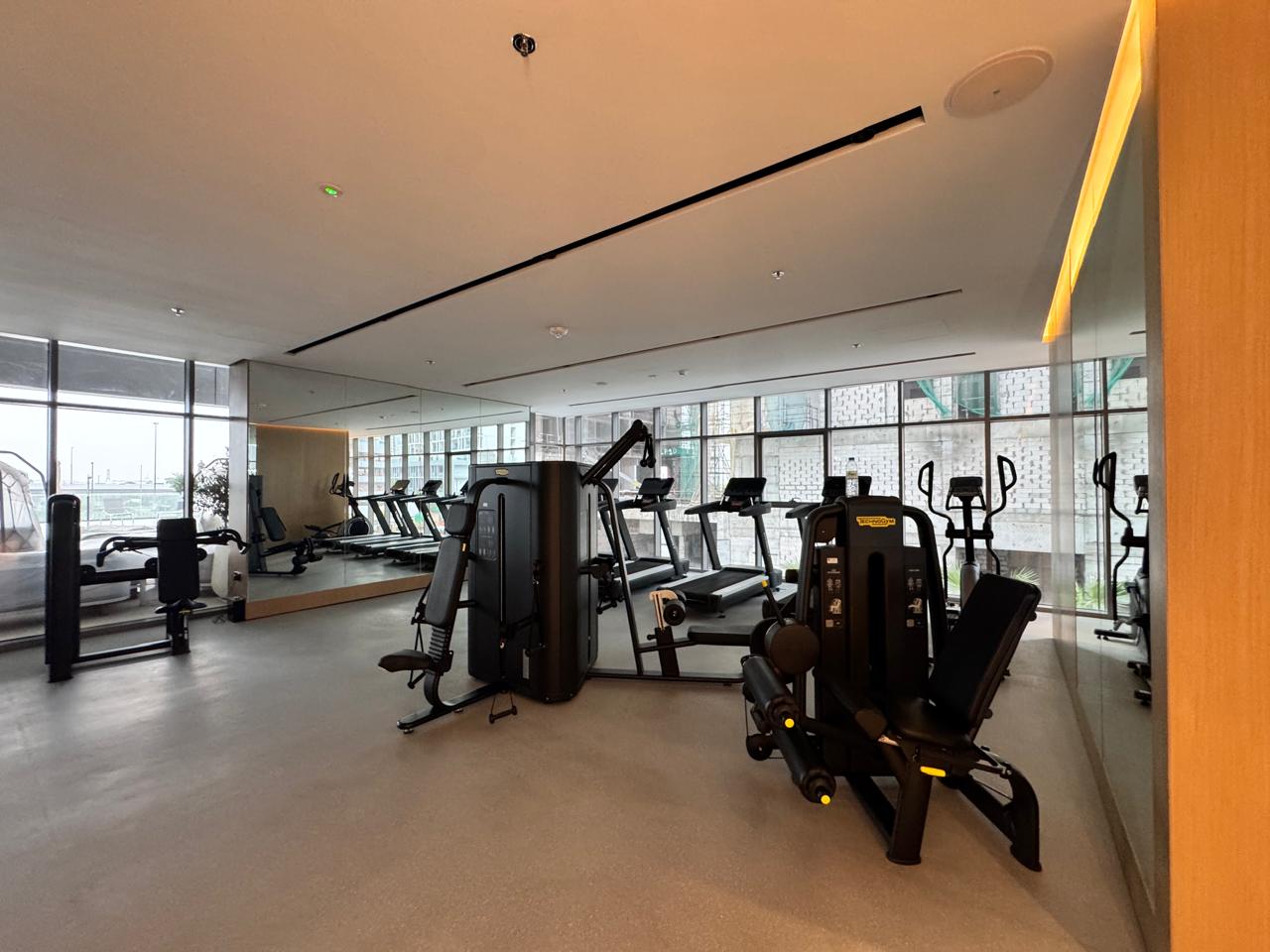 1 Bedroom Apartment in Royal Regency