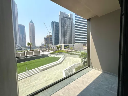 1 Bedroom Apartment in Peninsula One