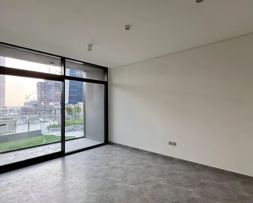 1 Bedroom Apartment in Peninsula One