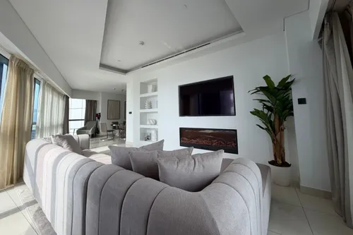 2 Bedrooms Apartment in Tower D