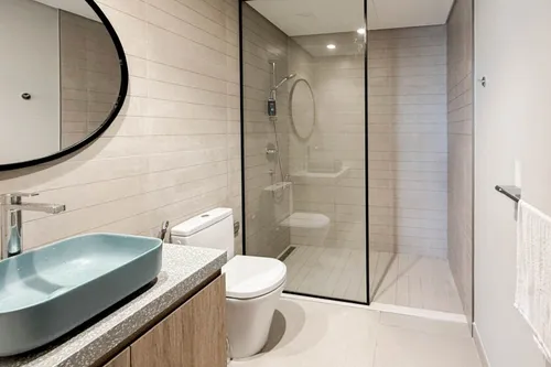 2 Bedrooms Apartment in Peninsula One