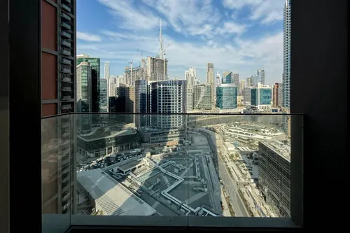 2 Bedrooms Apartment in Peninsula One