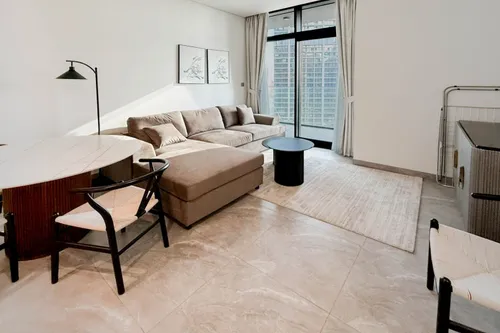 2 Bedrooms Apartment in Peninsula One